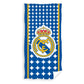 Toalla oficial Real Madrid | OEKOTEX - Toalla de microfibra 100% poliéster, 70x140 cm, estampado geométrico con escudo del equipo // Ref: RM171155